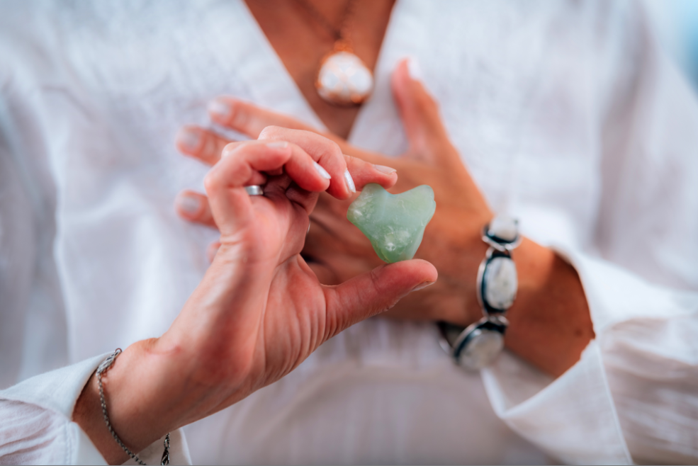 Quelles sont pierres qui apportent un équilibre au chakra du coeur ? 