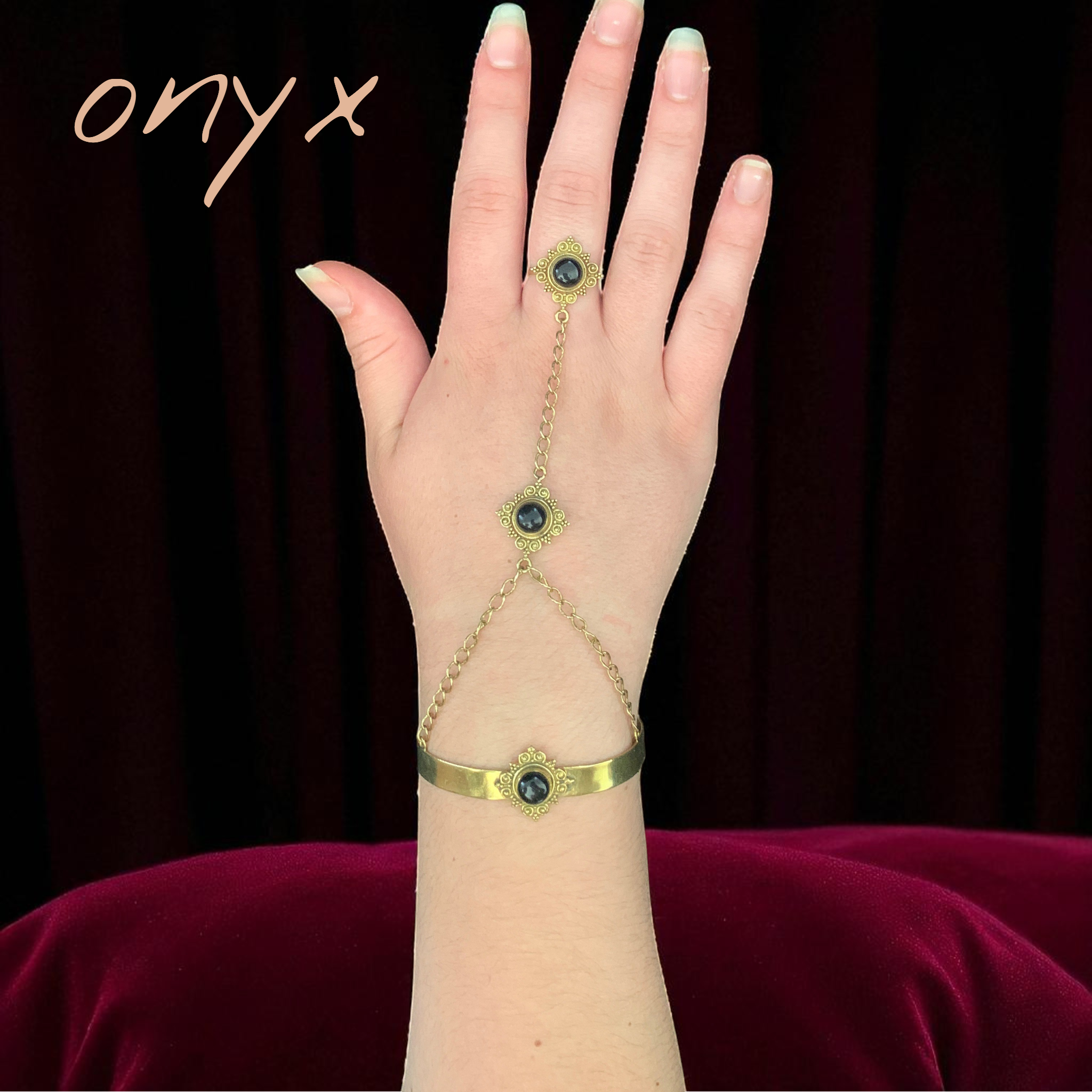 Bijoux en laiton : une alternative dorée durable et naturelle aux bijoux classiques