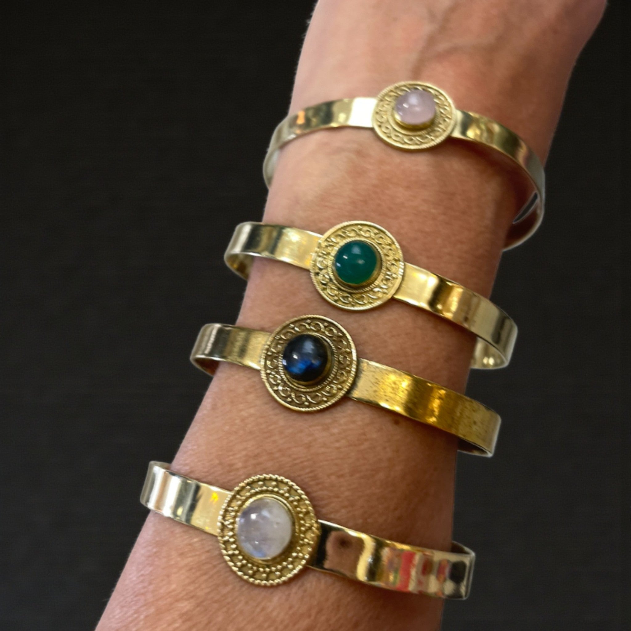 Bracelet en laiton : collection Courbe d'or